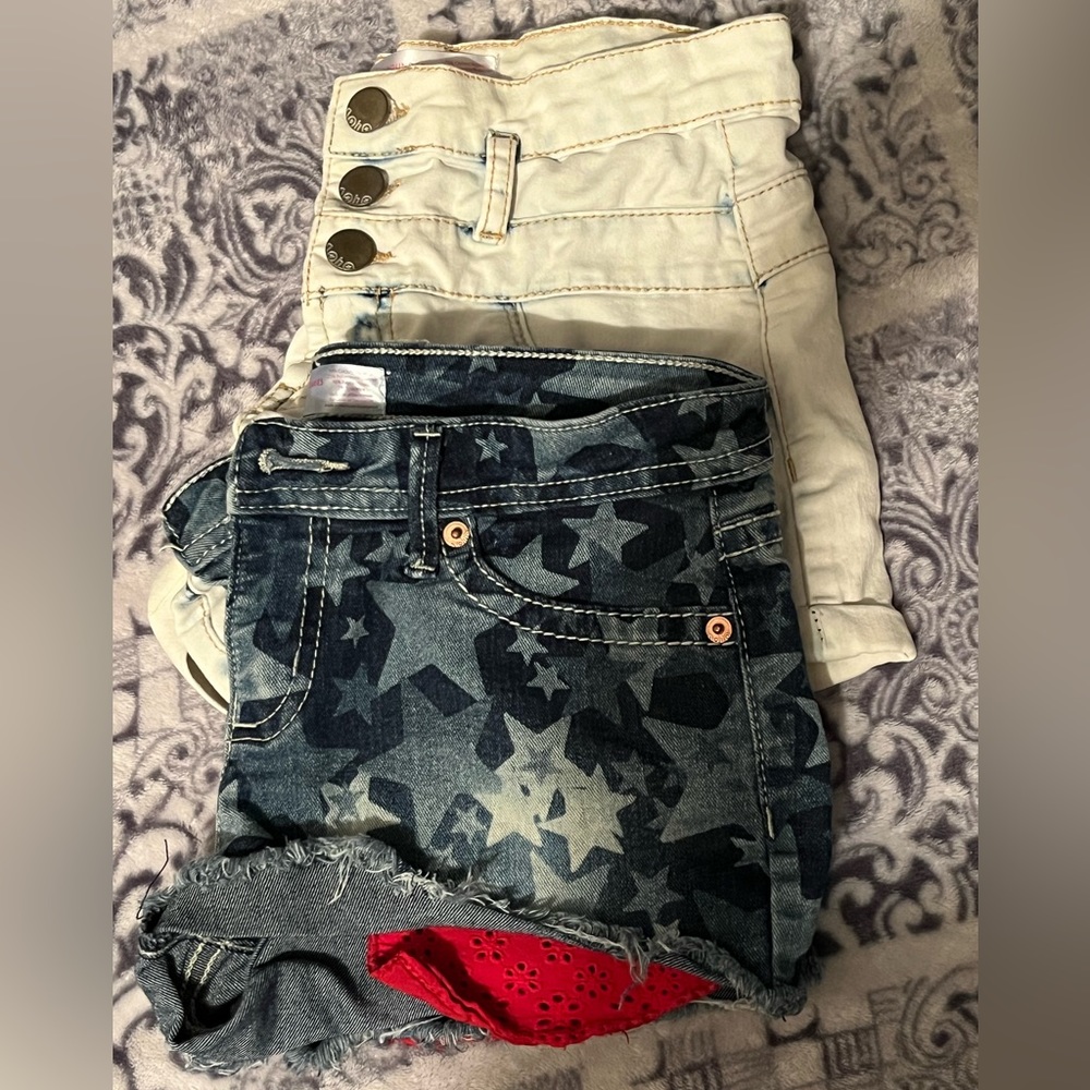 No Boundaries Shorts- 2 pairs